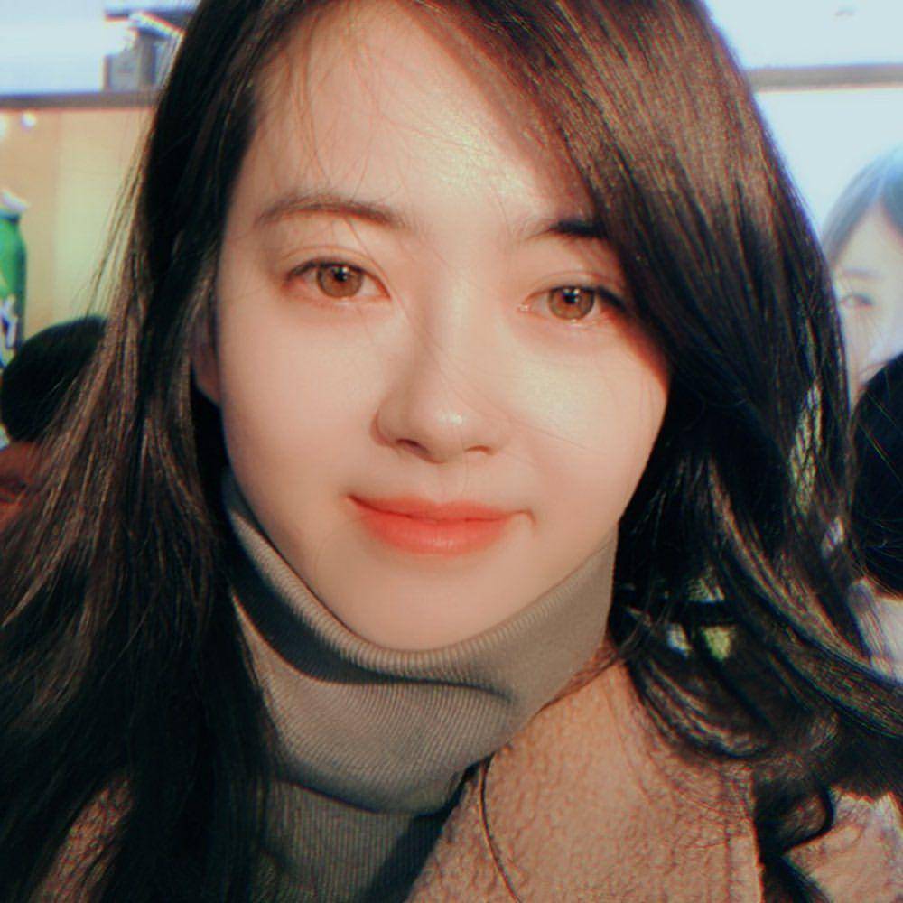 instagram.com/ara_go_0211