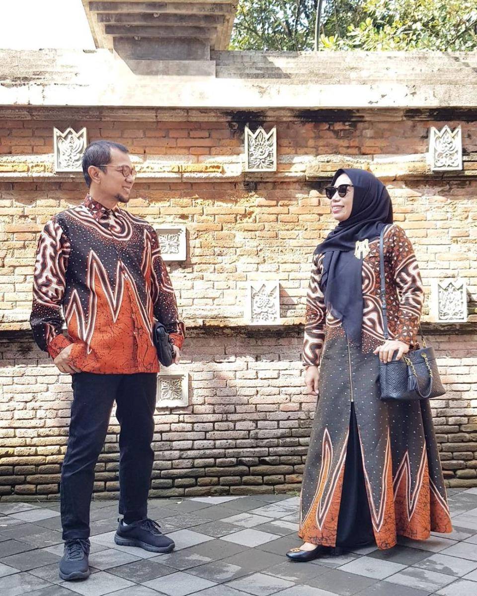 Instagram.com/ustadwijayantoofficial