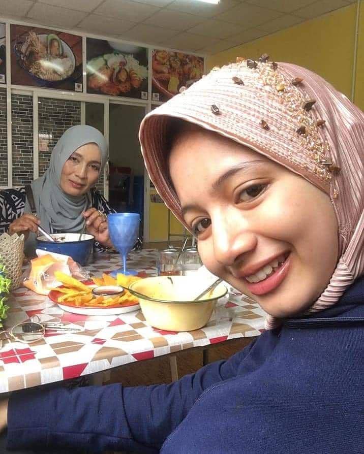 instagram.com/sanwaneee