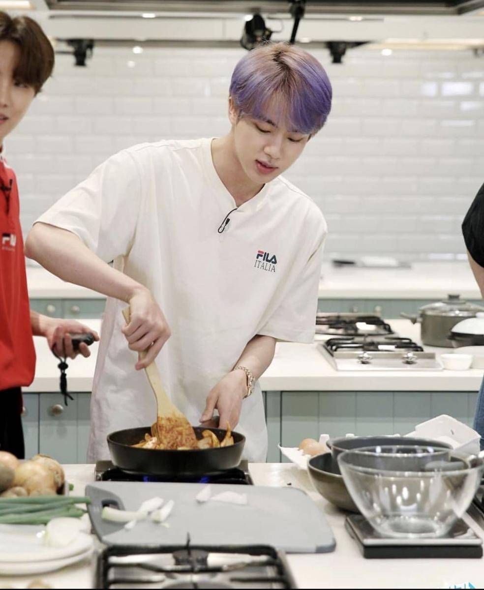Instagram.com/7bts.update