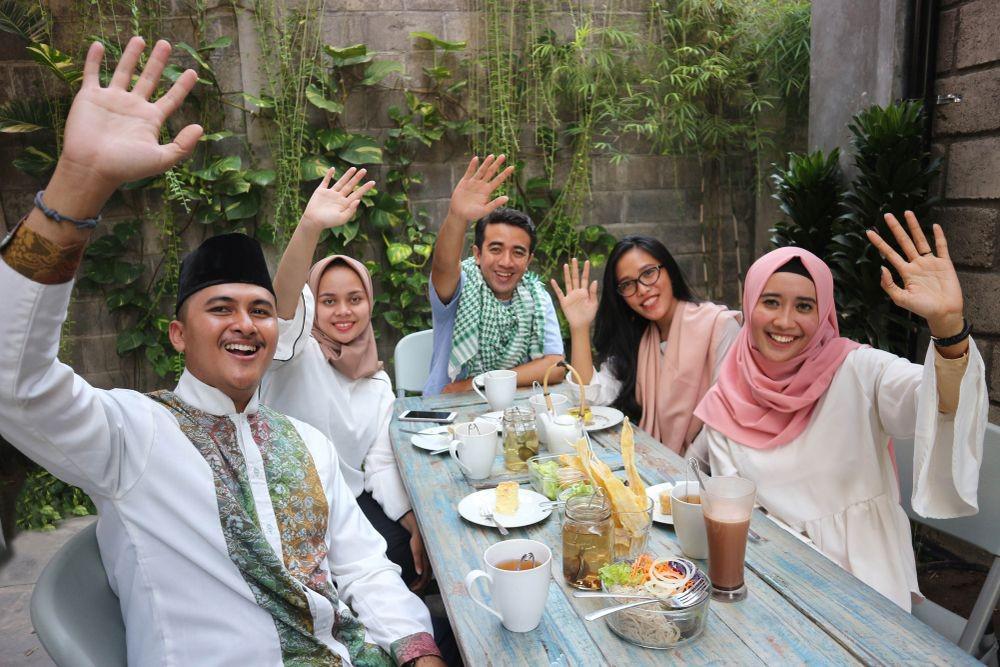 Nggak Ada Bukber Lagi? 5 Tips Supaya Nggak Bosan Selama Puasa