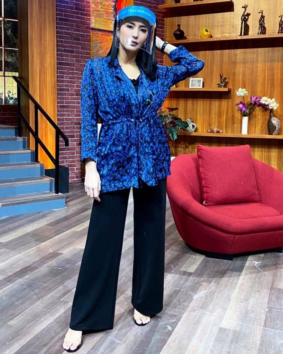 instagram.com/tyasmirasih