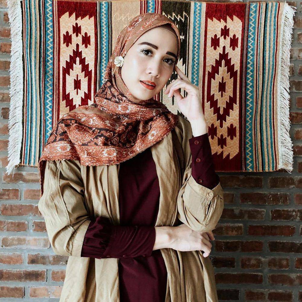 instagram.com/fannyfabriana