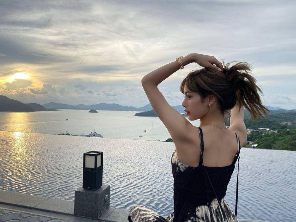 instagram.com/lalalalisa_m