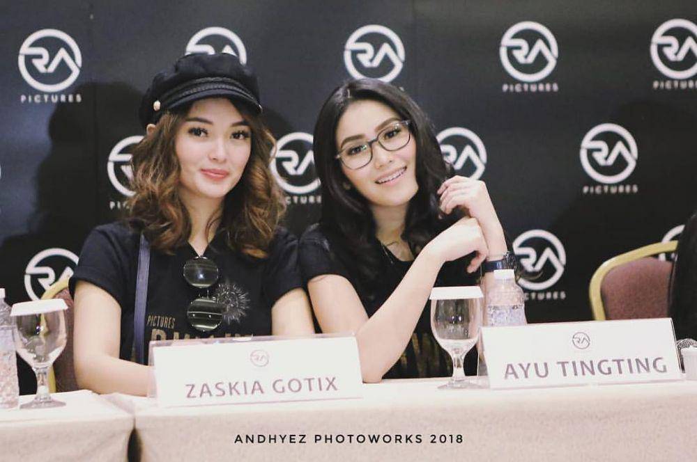 instagram.com/zaskia_gotix