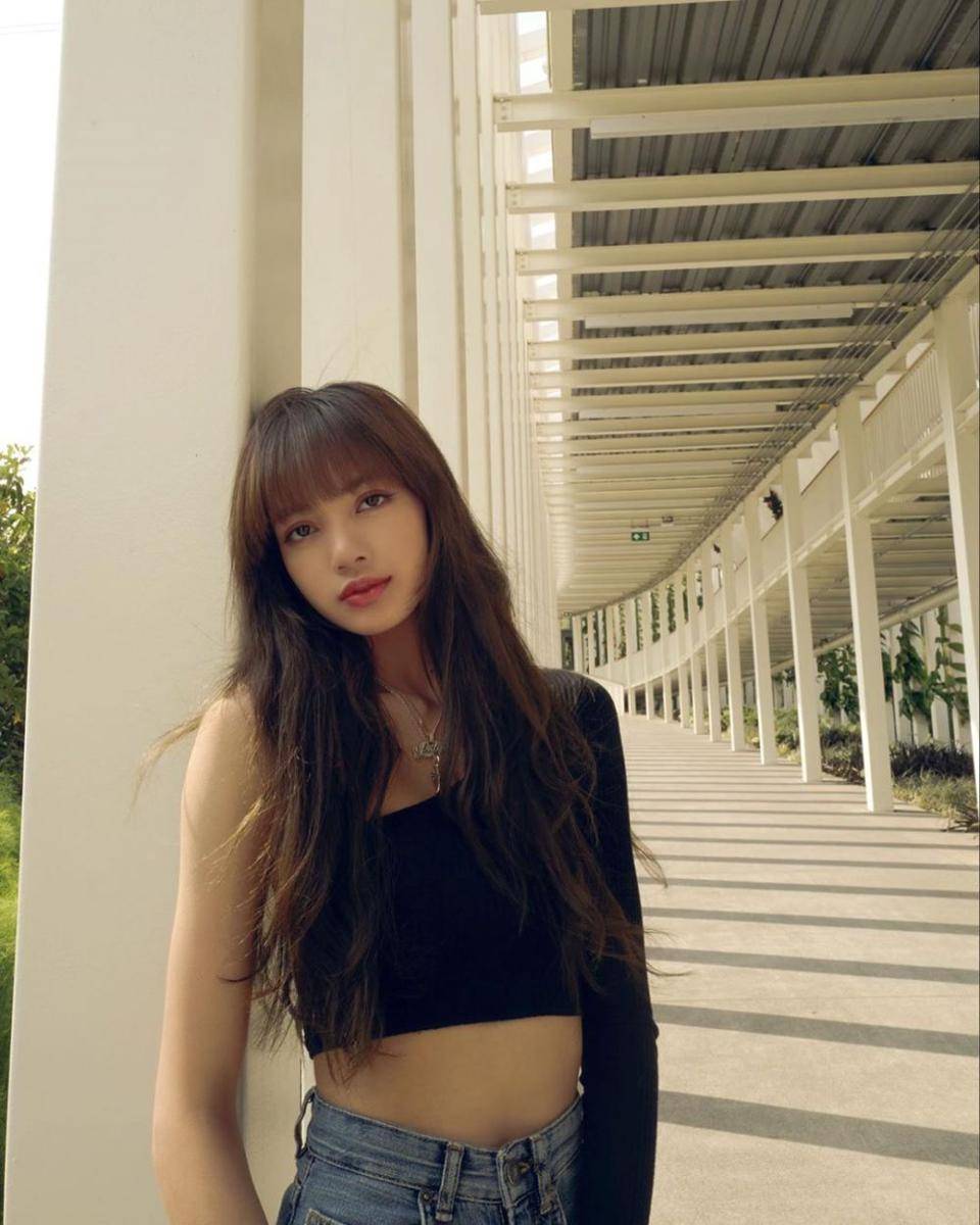 instagram.com/lalalalisa_m