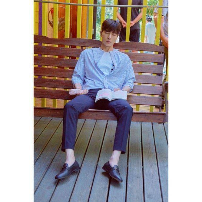instagram.com/parkhaejin_official