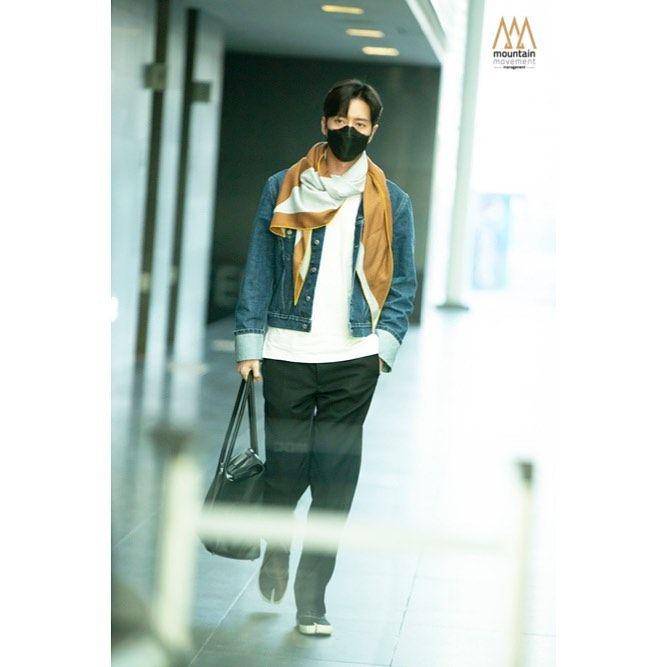 instagram.com/parkhaejin_official