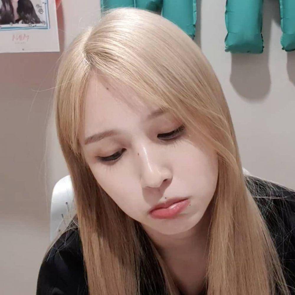 Instagram.com/twicemina