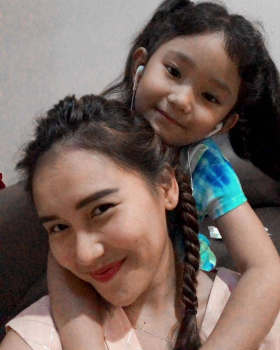 Instagram.com/ayutingting92