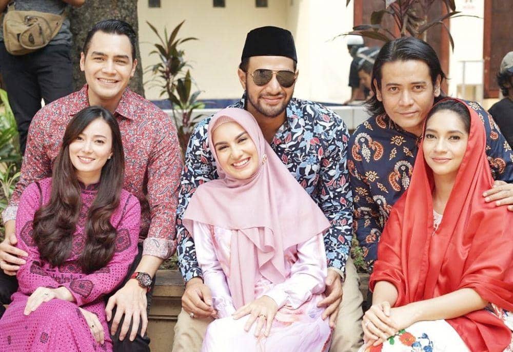 10 Pasangan Pemain Sinetron Ini Mesranya Bikin Baper, Ada Idolamu?