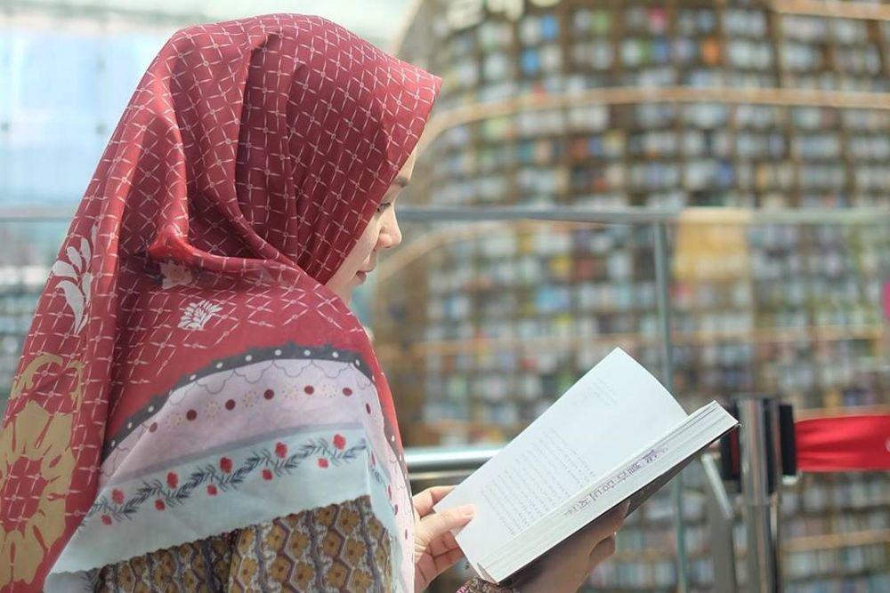 Keutamaan Membaca Surat Al-Mulk, Dapat Terhindar dari Siksa Kubur!