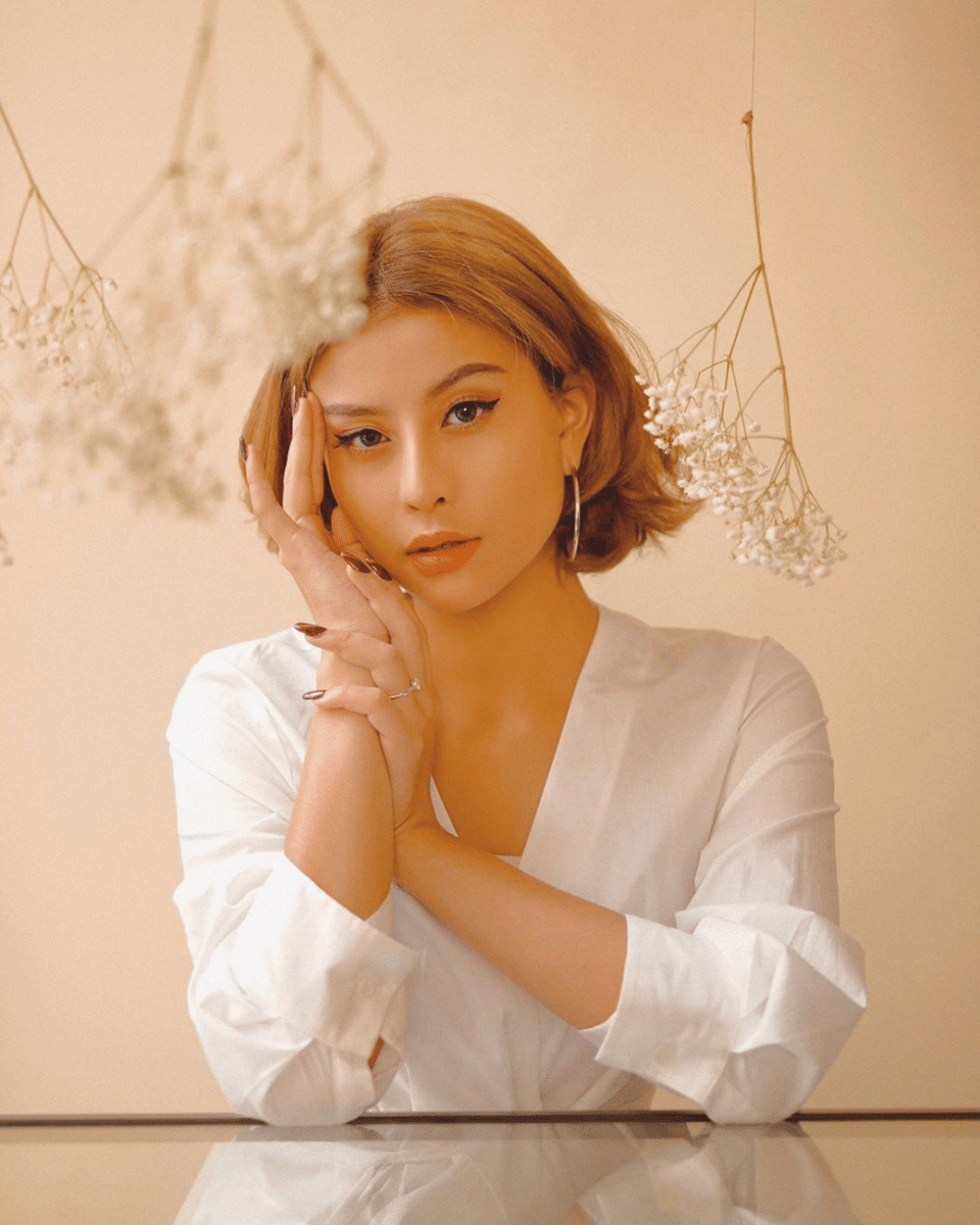 Instagram.com/awkarin