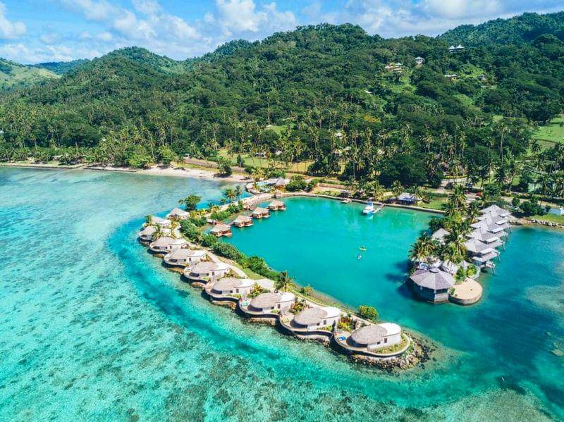 instagram.com/thefijiclub