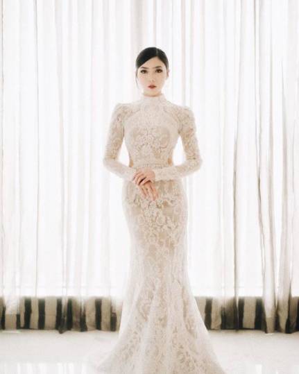 instagram.com/isyanasarasvati