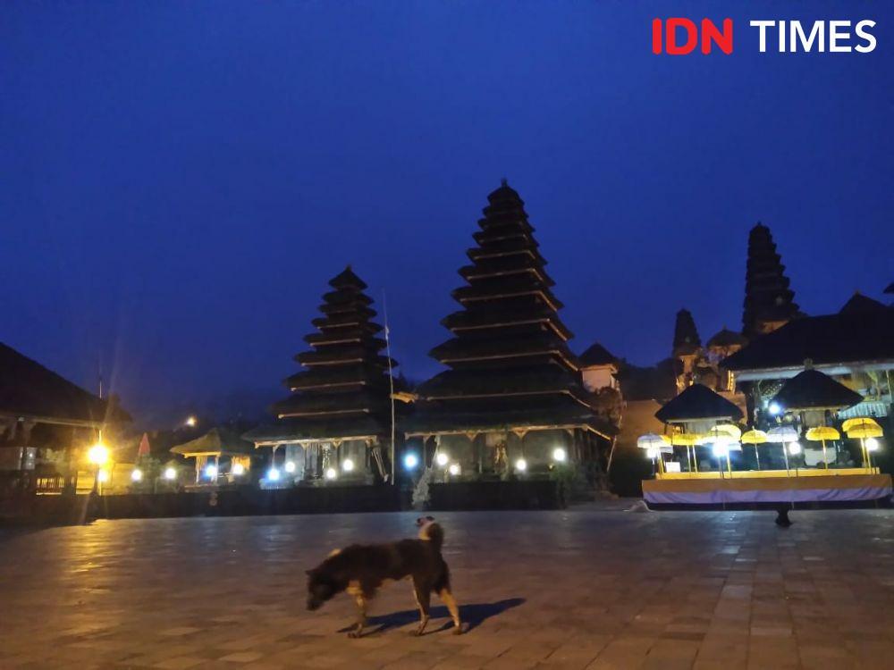 Sunyi dan Tenang, 10 Potret Kondisi Terbaru Pura Besakih Saat Pandemik