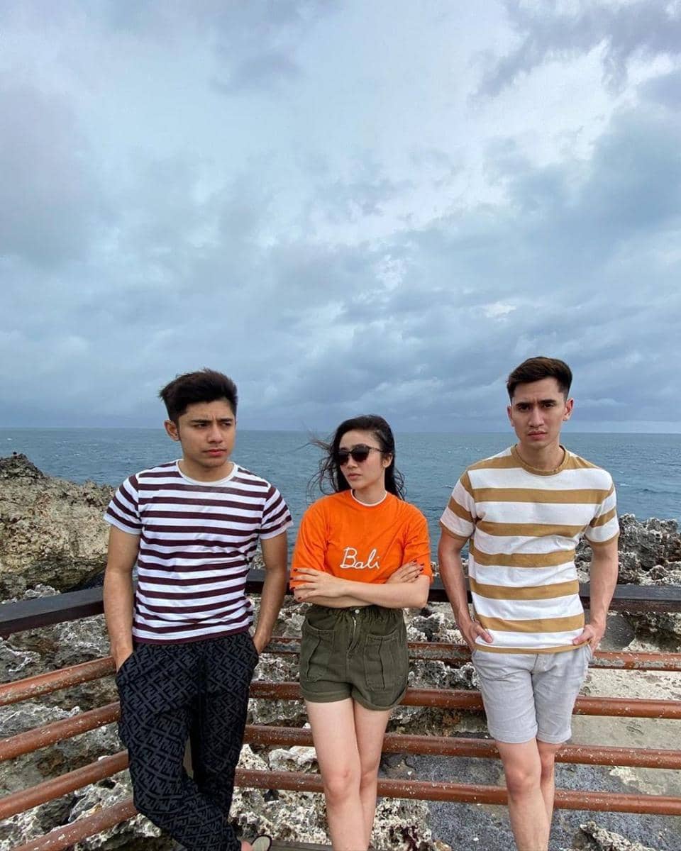 10 Potret Pemeran Cinta Anak Muda yang Bikin Penonton Rindu