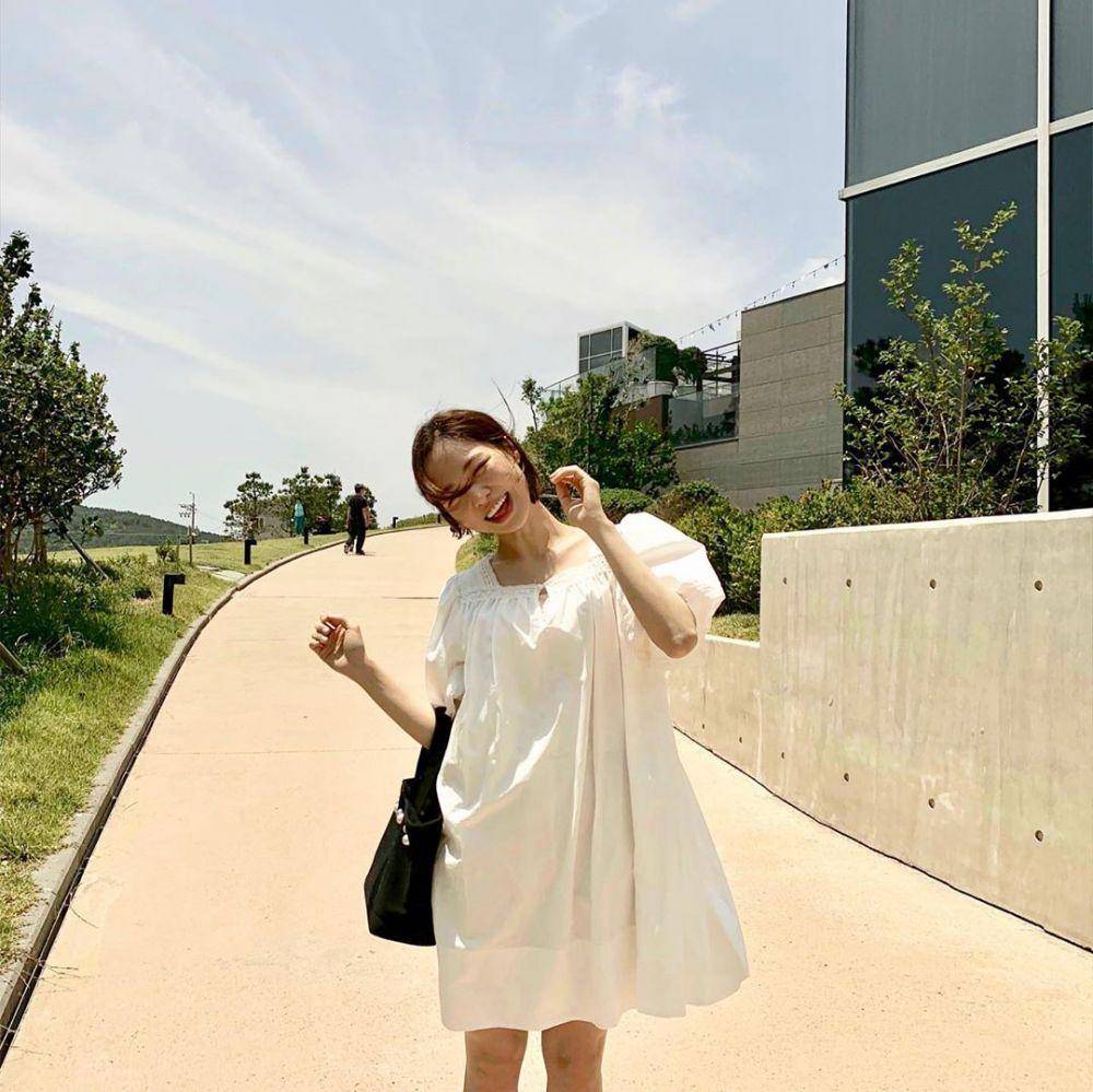 instagram.com/_yoonkyoung