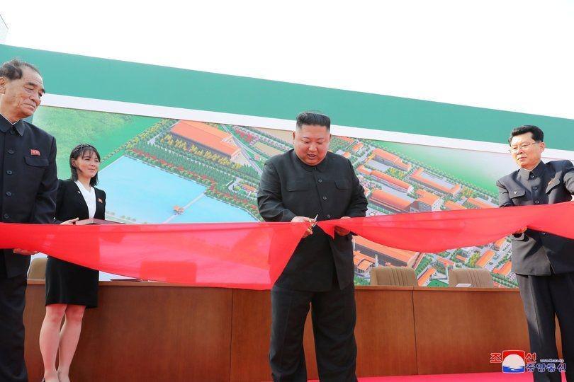 Akhirnya muncul usai menghilang 20 hari, benarkah kim jong-un sak