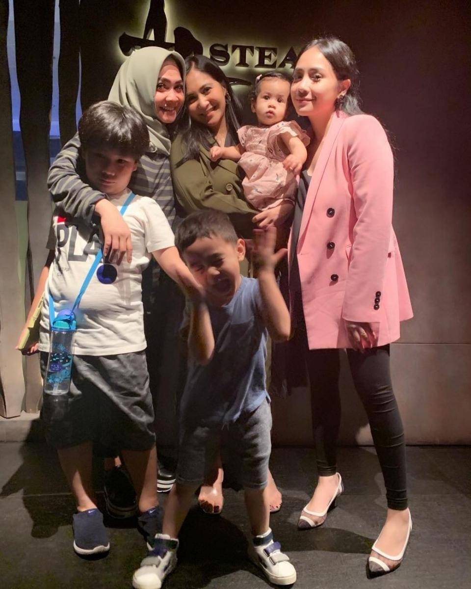 Instagram.com/rieta_amilia