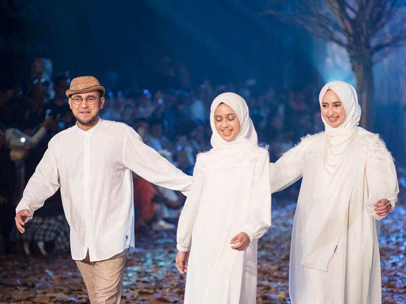 10 Potret Menawan Avi Basalamah, Istri Ramzi yang Genap 40 Tahun