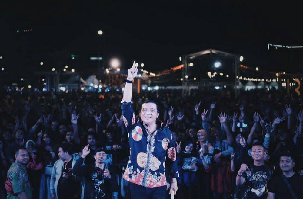 Bikin Terharu! 10 Potret Kenangan Didi Kempot Bersama Sobat Ambyar