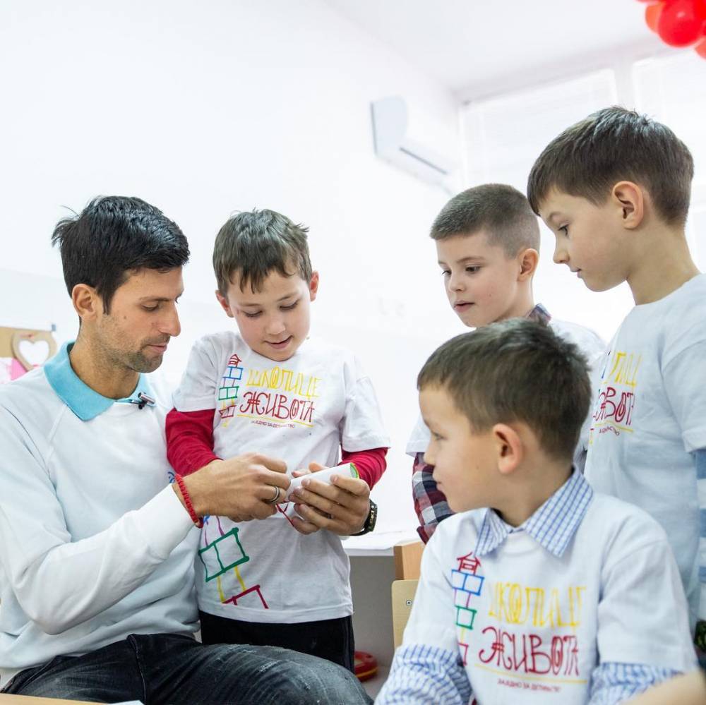 instagram.com/djokernole