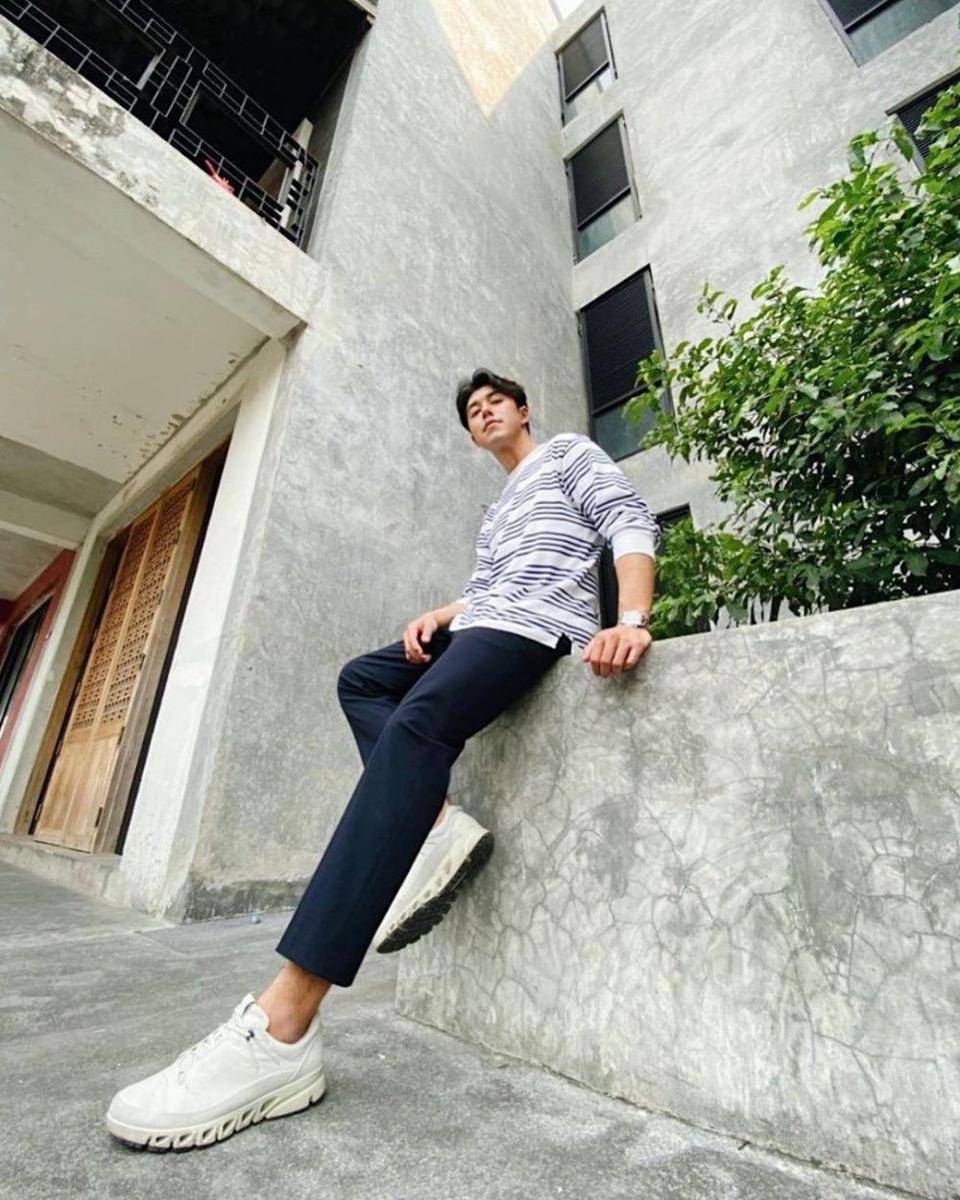 instagram.com/naphat_nine