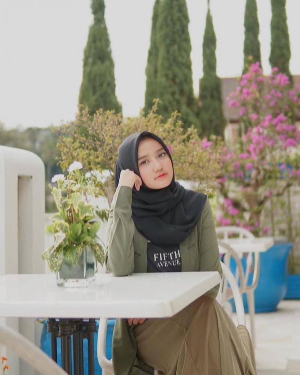 www.instagram.com/wirda_mansur