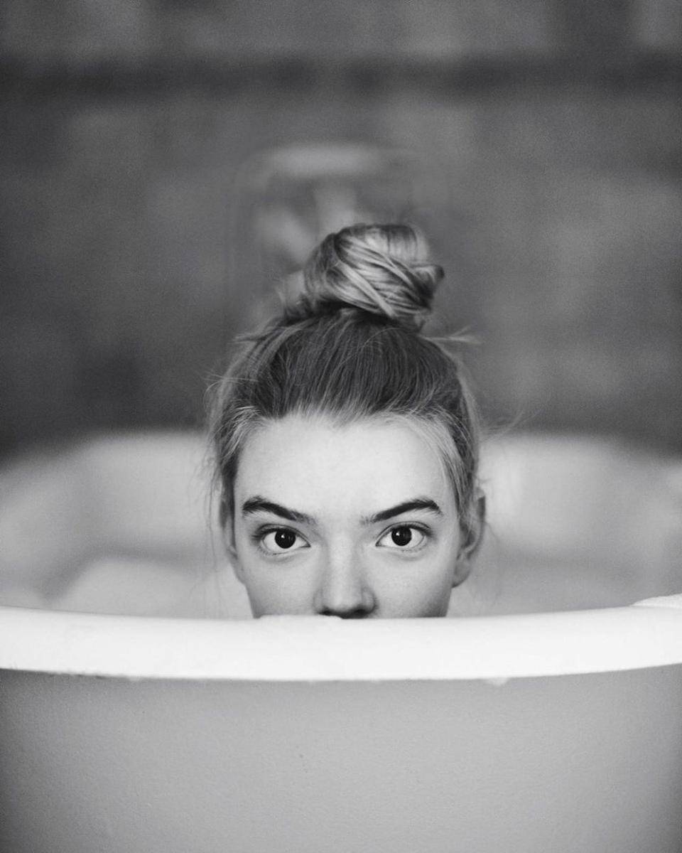 Instagram.com/anyataylorjoy