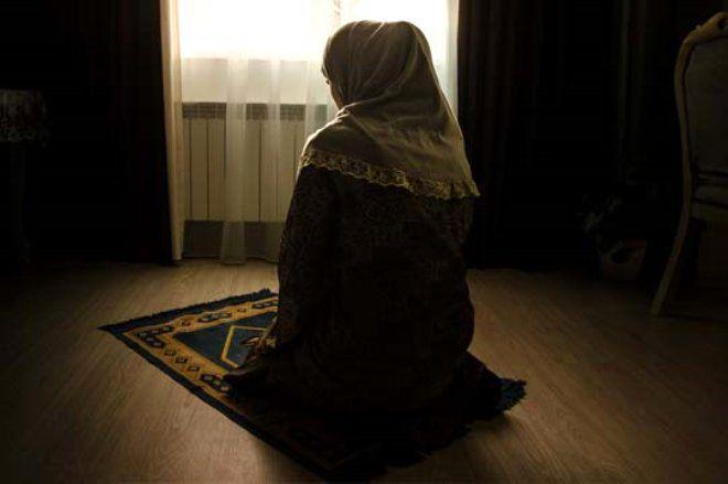 5 Keutamaan Sholat Tahajud, Hati Tenang Hingga Terkabulnya Doa-doa