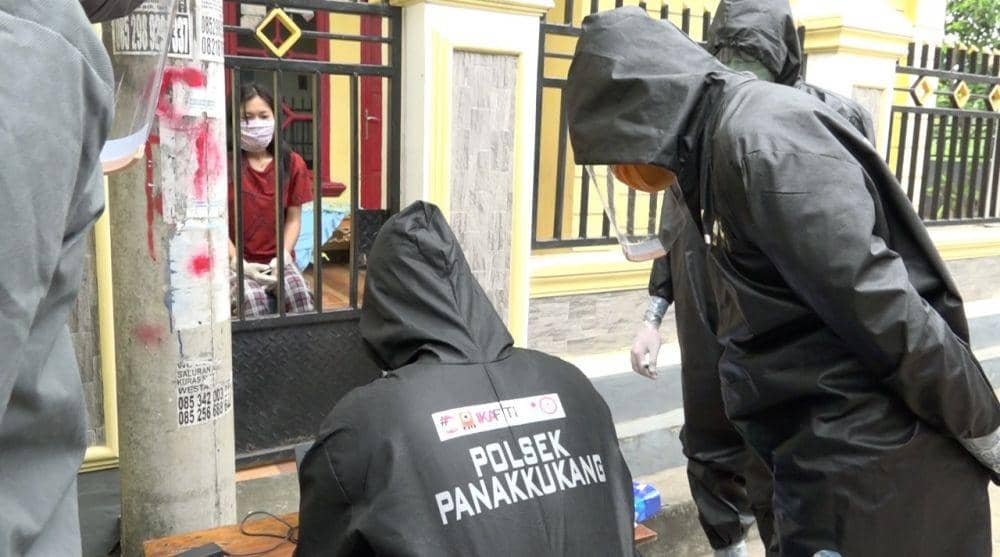 Ikustrasi. Polsek Panakkukang melakukan olah TKP rumah korban pembobolan. IDN Times/Polsek Panakkukang