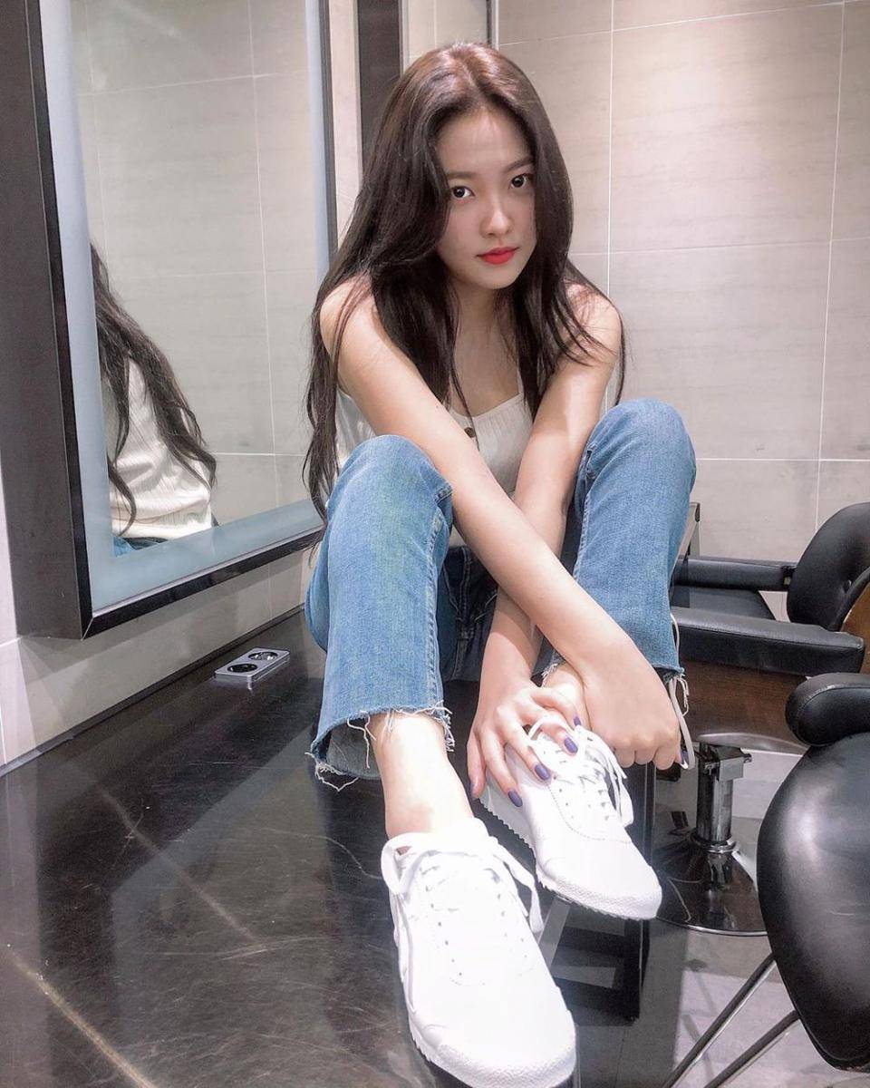 instagram.com/yerimiese