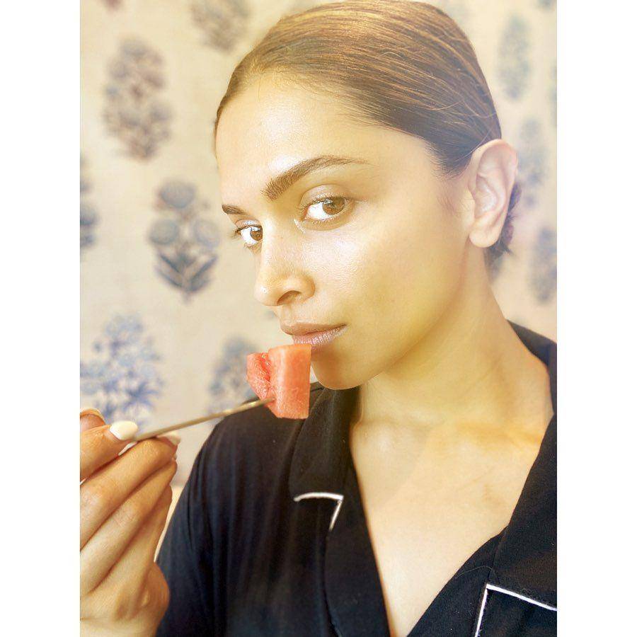 instagram.com/deepikapadukone