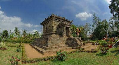 sisapeninggalansejarah.blogspot.com