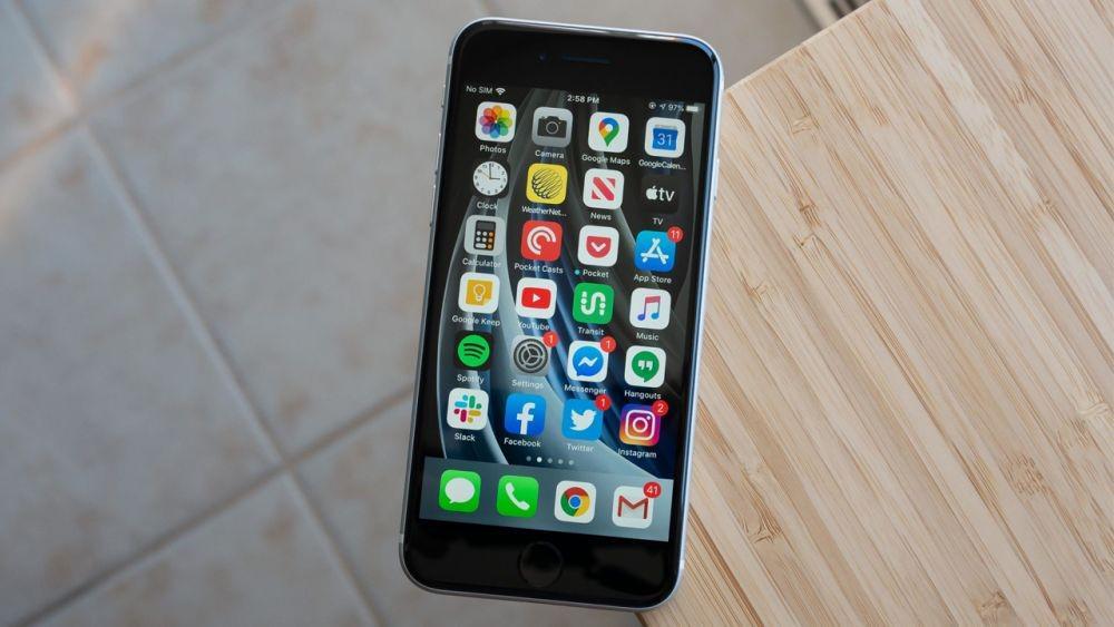 7 Alasan Kenapa Kamu Harus Beli iPhone SE 2020 ketimbang iPhone 11!