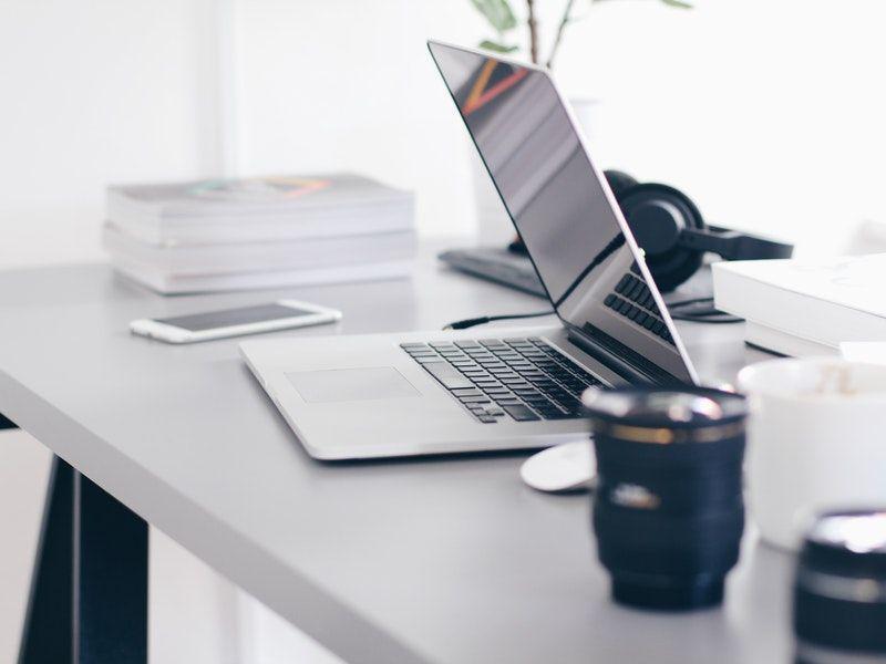 5 Tips Jitu Mendandani Laptopmu Biar Gak Ngebosenin, Hemat dan Mudah!
