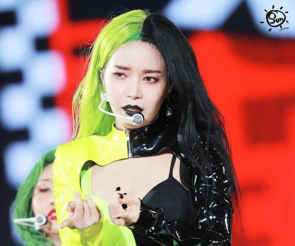Instagram.com/solar.mamamoo
