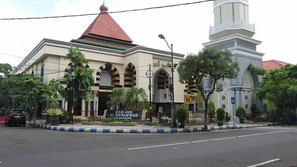 Masjid Agung Al Munawwar Tulungagung saat ini. Bramanta Pamungkas
