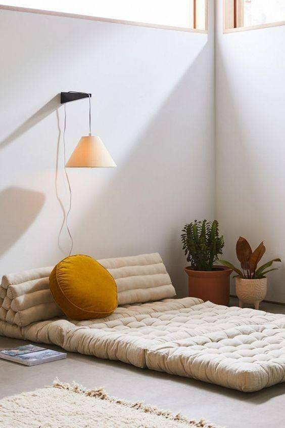 urbanoutfitters.com