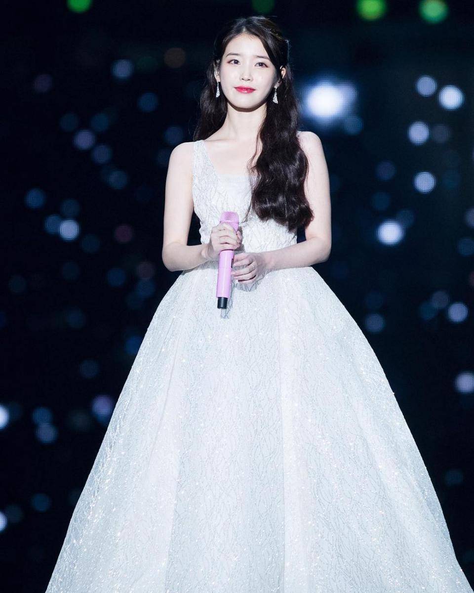 Instagram.com/lilyiu_