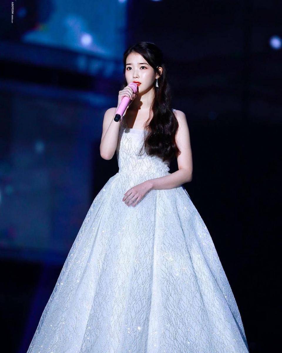 Instagram.com/lilyiu_