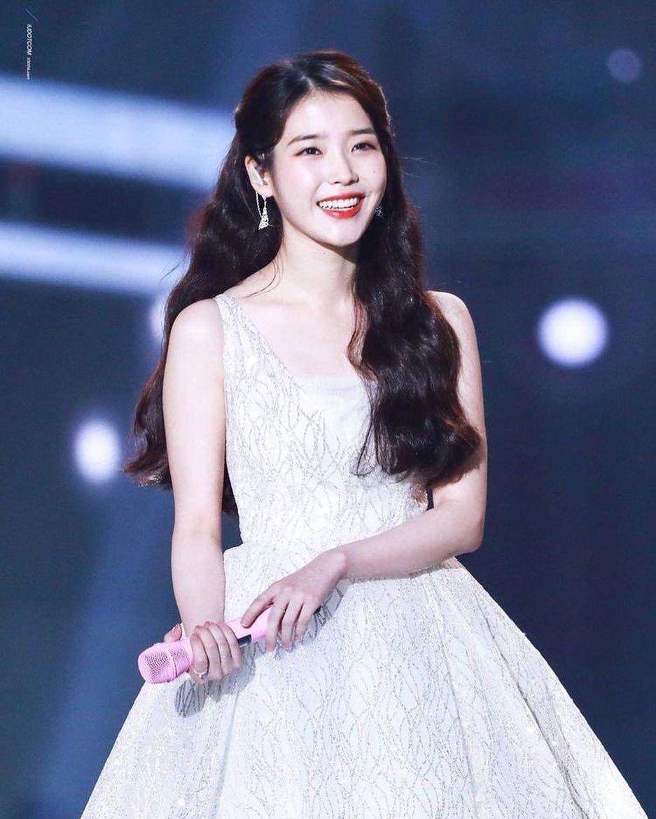 Instagram.com/lilyiu_