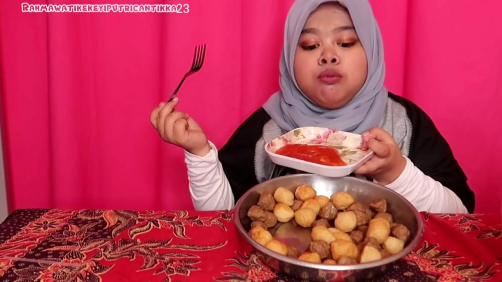 Youtube rahmawati kekeyi putri cantikka