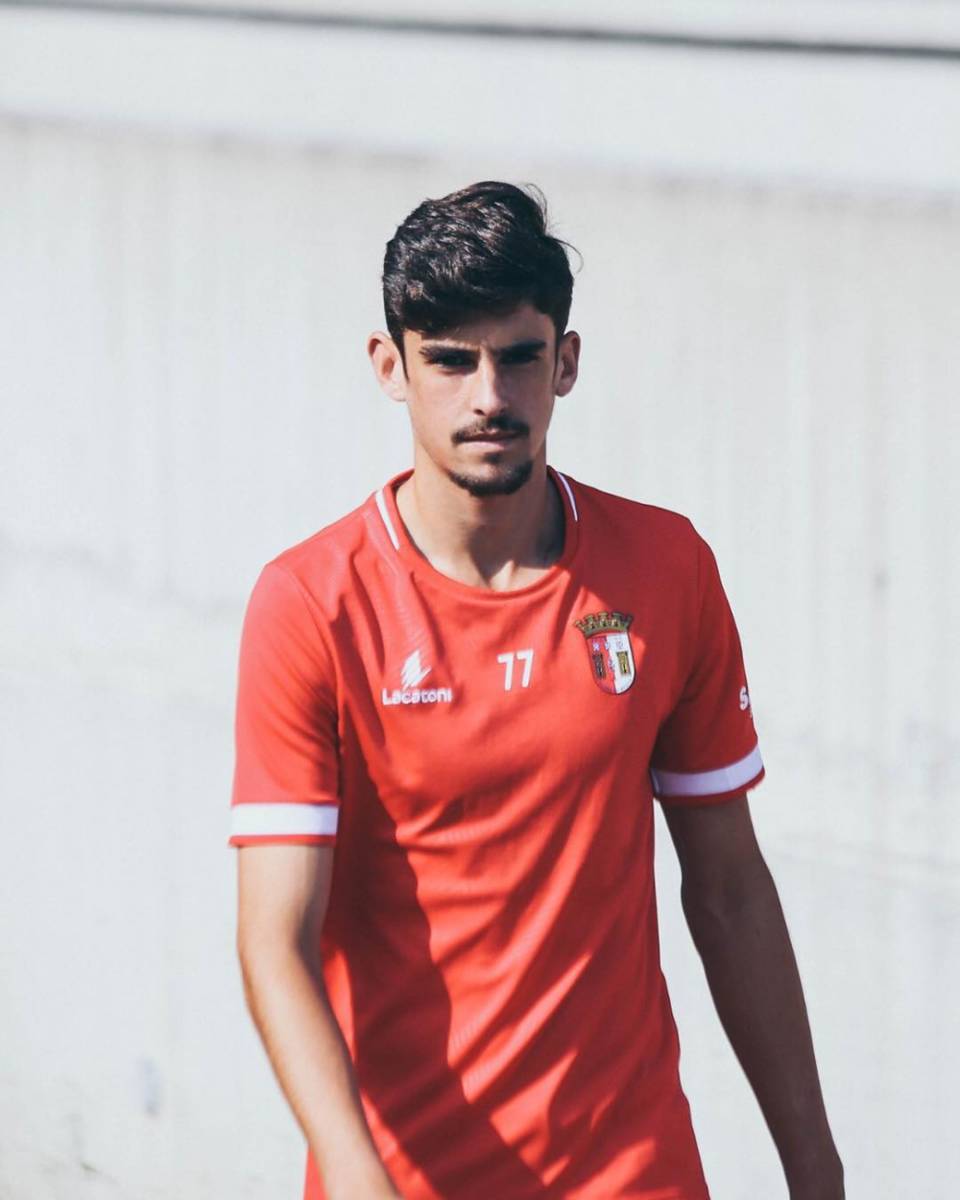 instagram.com/trincao77