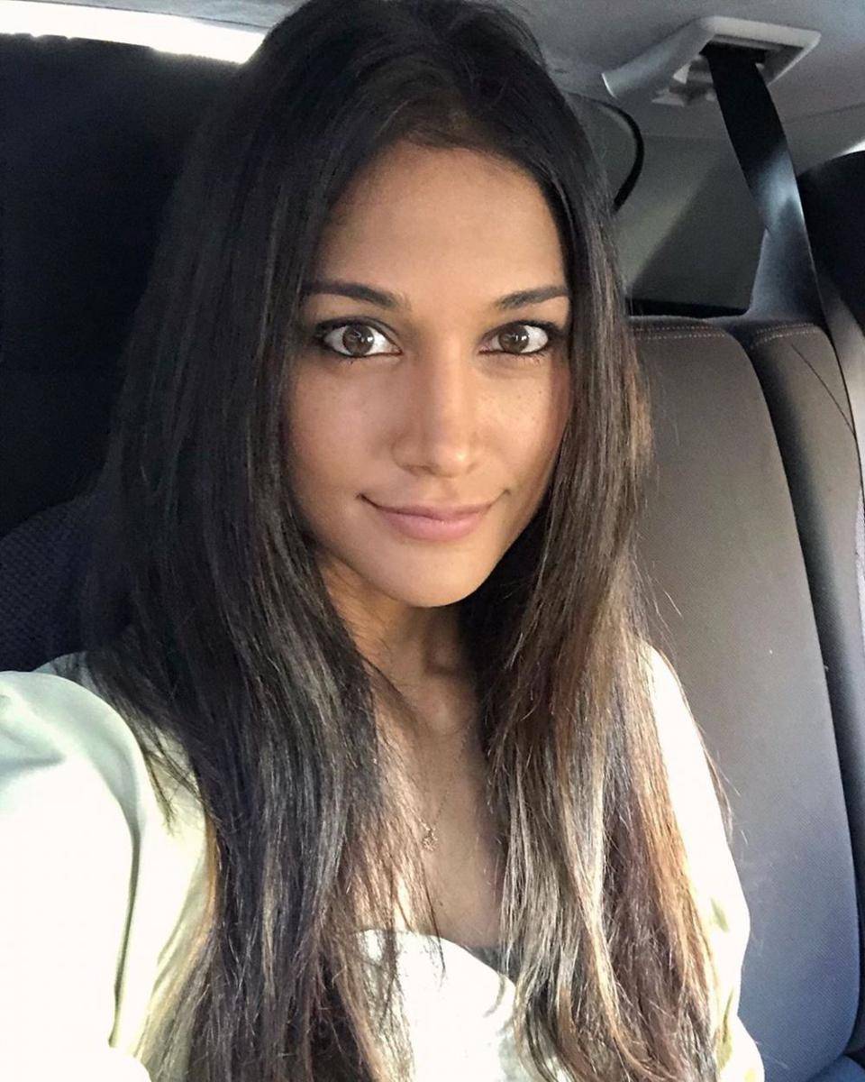 instagram.com/melaniechandra