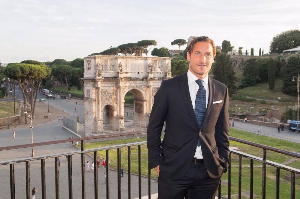 instagram.com/francescototti