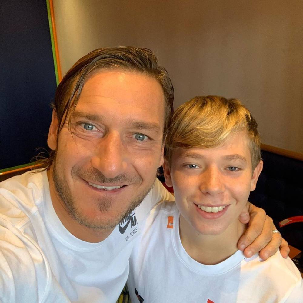 instagram.com/francescototti