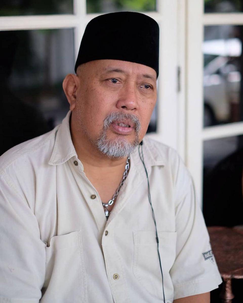 Indro Warkop (instagram.com/indrowarkop_asli)