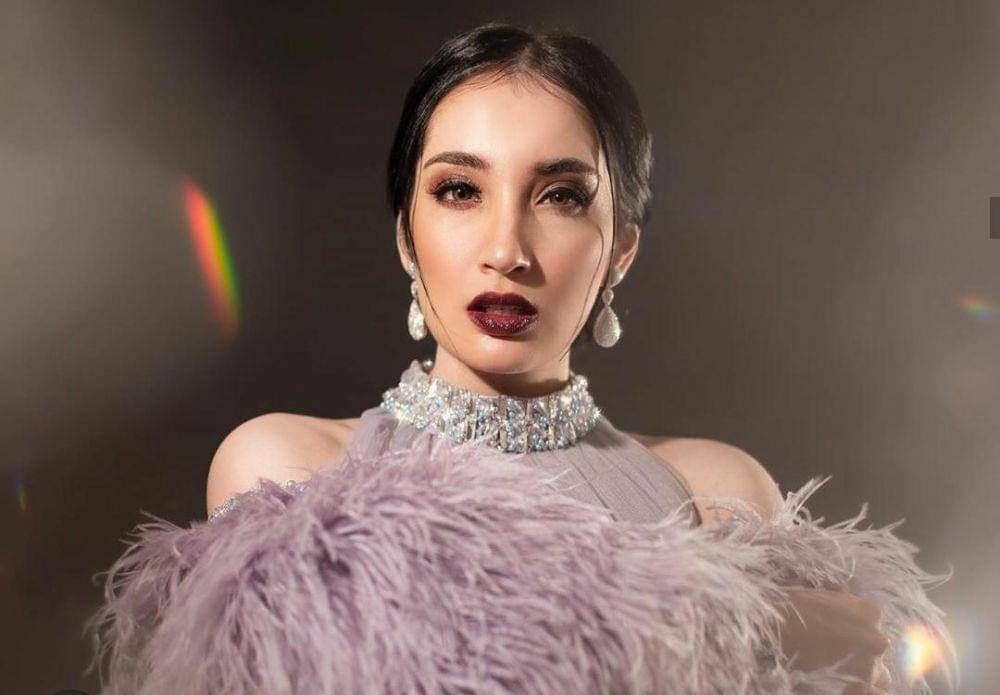 Meghna Sharma adalah Puteri Indonesia 2020 perwakilan Sumatera Utara (Instagram/@Meghnavs)